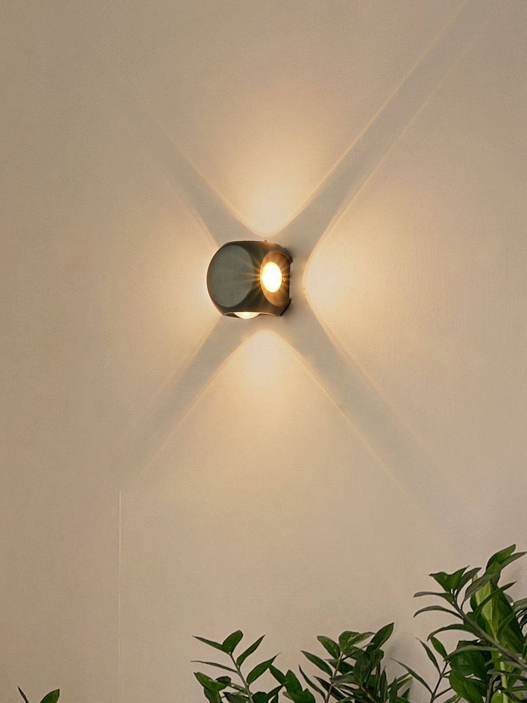 AM7020-Ball-Grey-LED-4x3W-BH4 (01).jpg